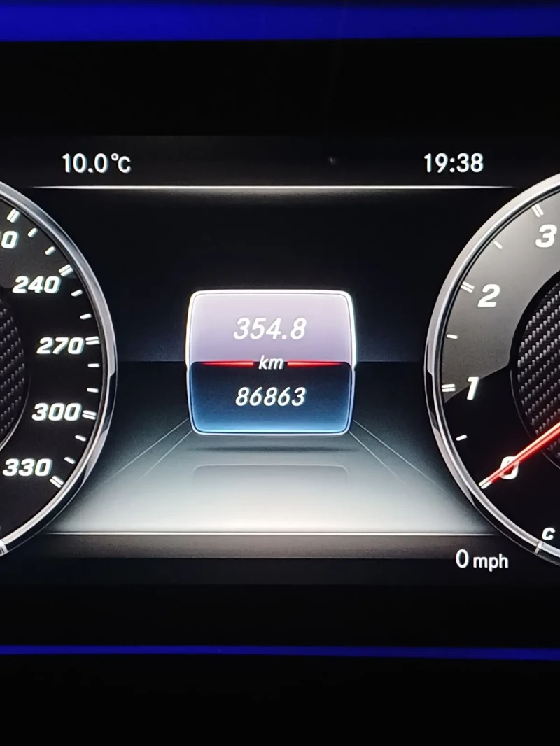 Mercedes-Benz S 63 AMG 4 matic 87, 000 km, снимка 3 - Автомобили и джипове - 52941286