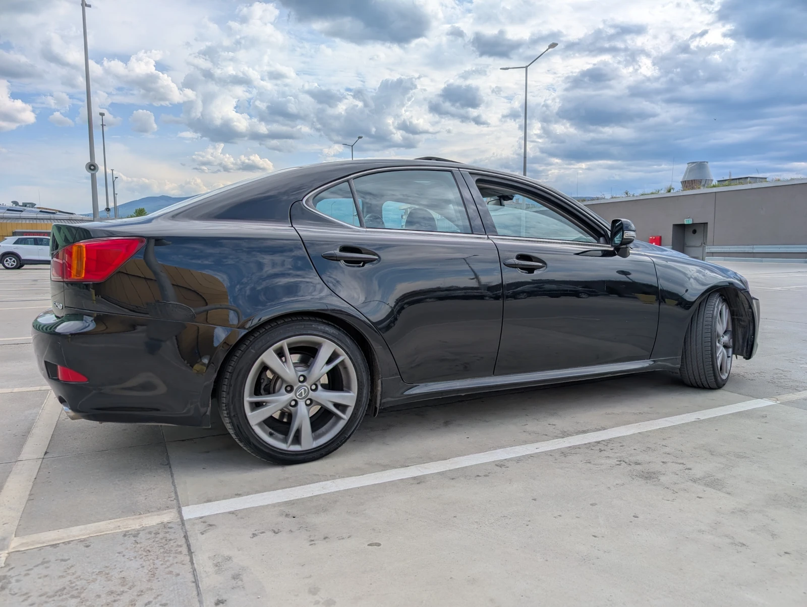 Lexus IS 250 - изображение 6