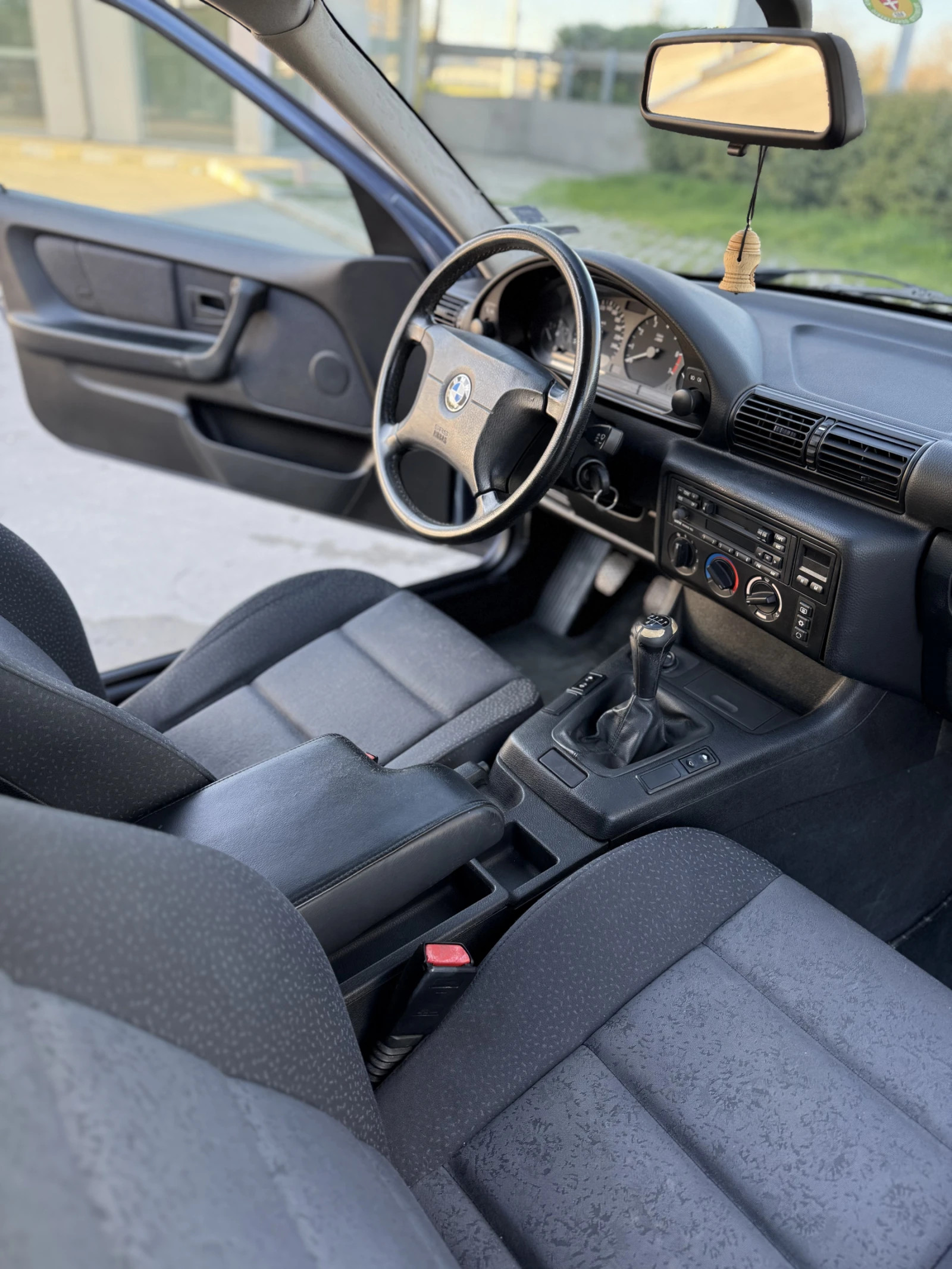 BMW 316 Compact - изображение 9