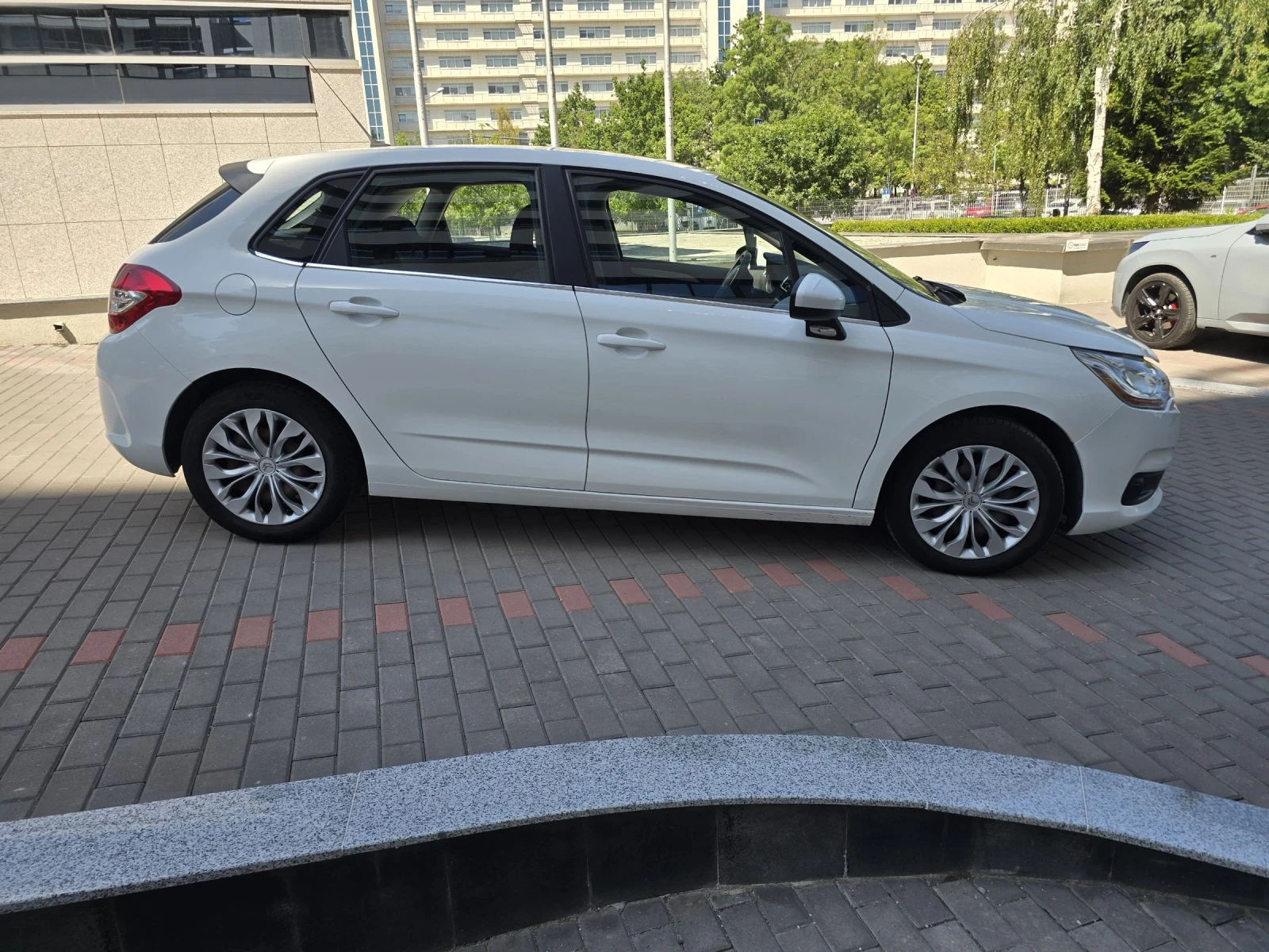 Citroen C4  - изображение 7