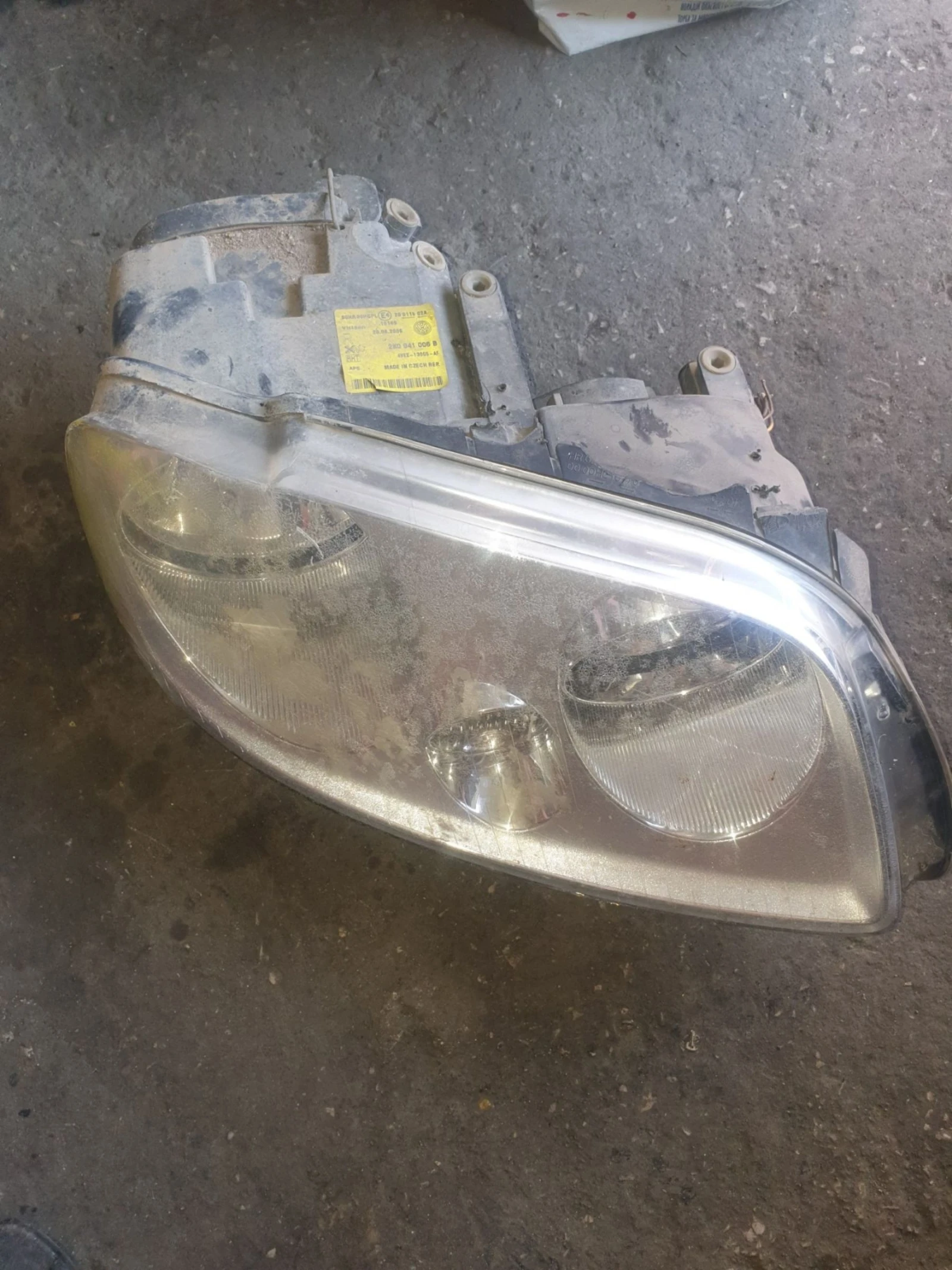 VW Caddy 2.0 CNG Ecofuel на части, снимка 8 - Автомобили и джипове - 53786008