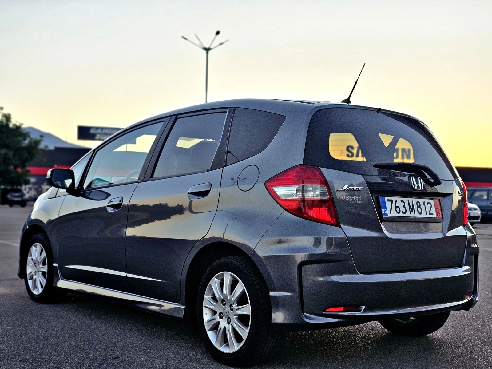 Honda Jazz 1.4i Si Facelift/ Автоматик/ Швейцария  - изображение 4