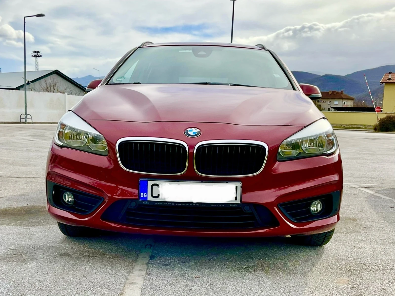 BMW 2 Gran Tourer 218i - изображение 2
