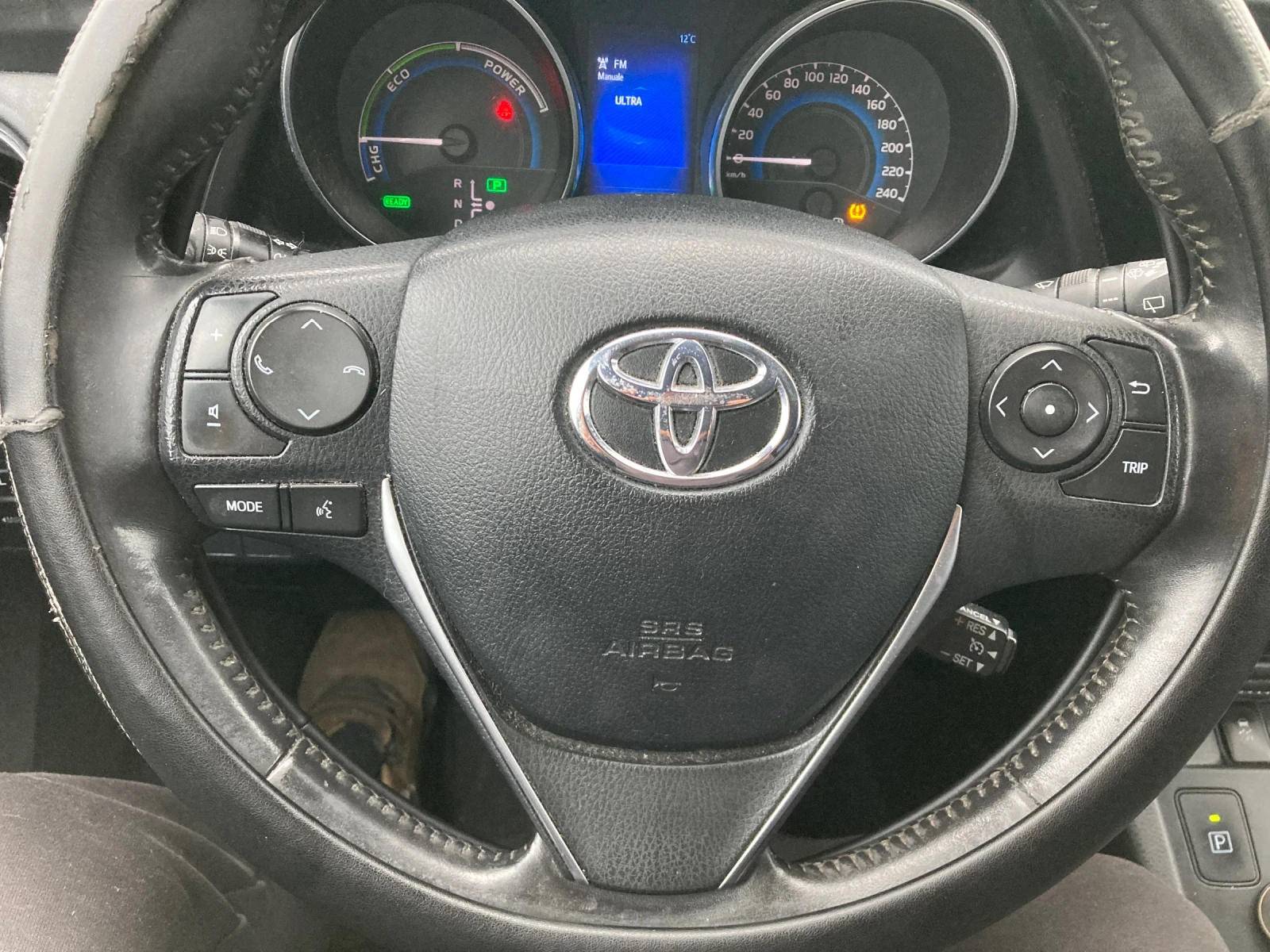 Toyota Auris 1.8 Hibrid 99 k.s | Mobile.bg — изображение 11
