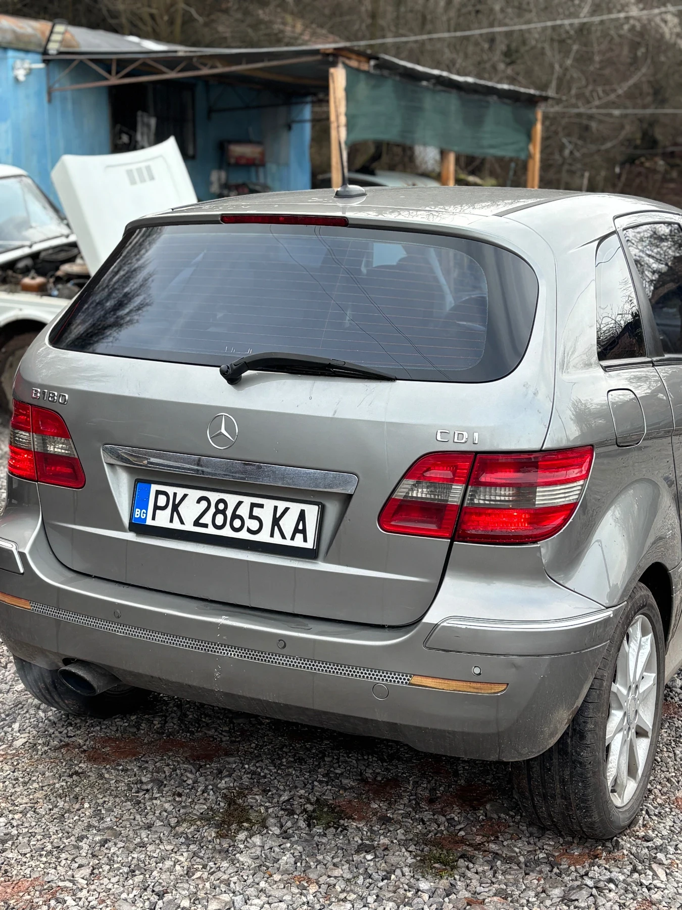 Mercedes-Benz 180 1.8D - изображение 3