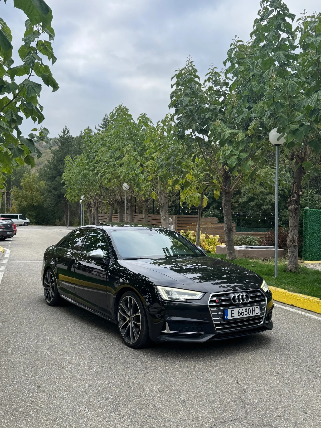 Audi S4 3.0TFSI Quattro S-Line - изображение 2