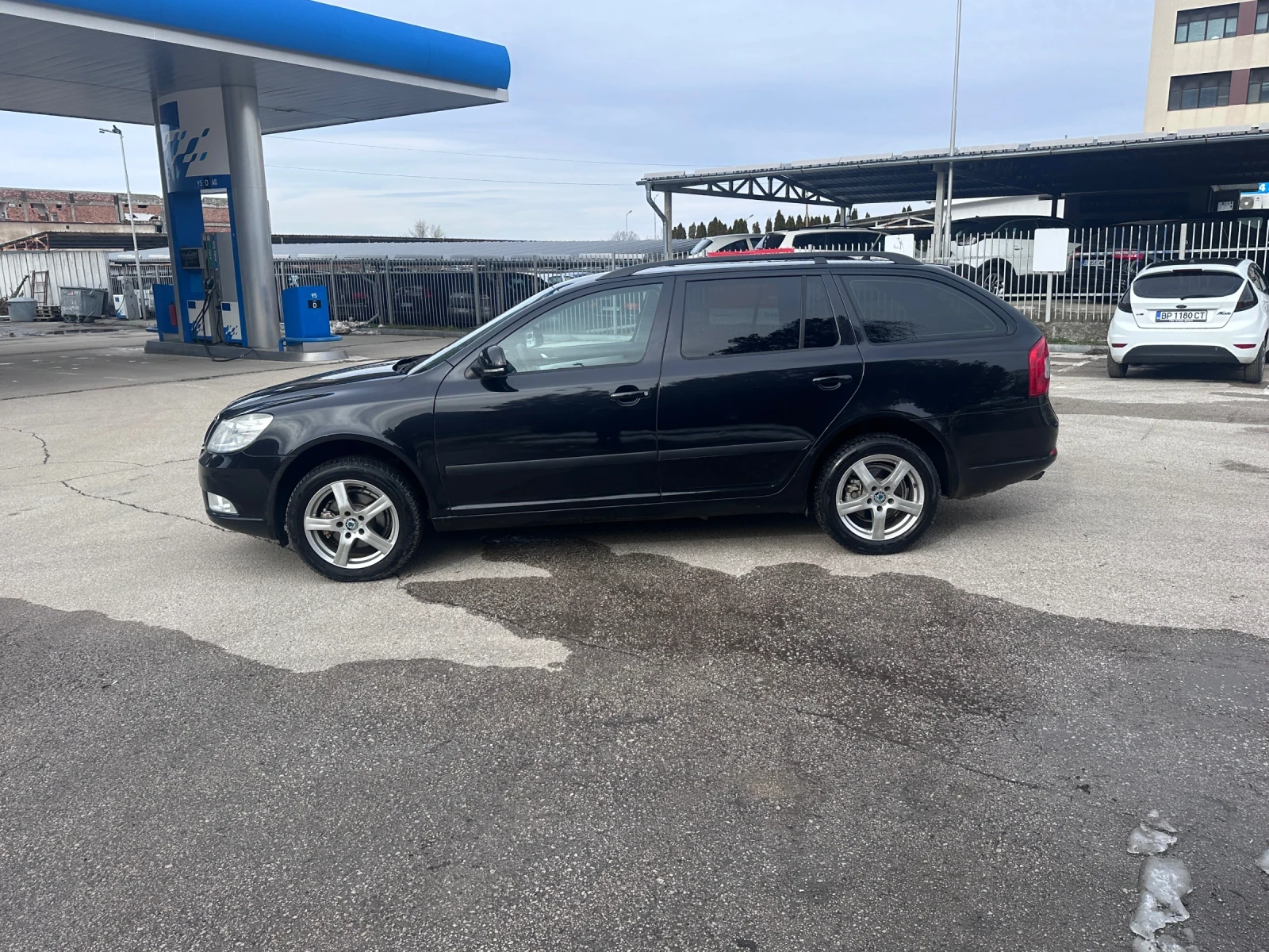 Skoda Octavia 4X4 1.6TDI - РЕАЛНИ КИЛОМЕТРИ - изображение 8