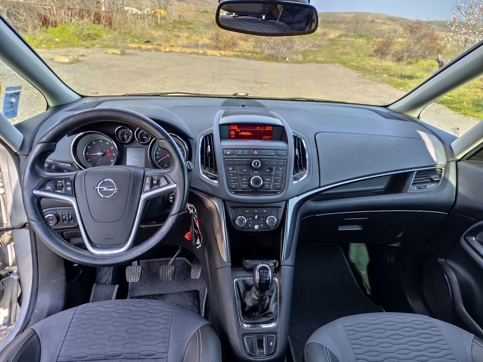 Opel Zafira, снимка 8 - Автомобили и джипове - 53848031