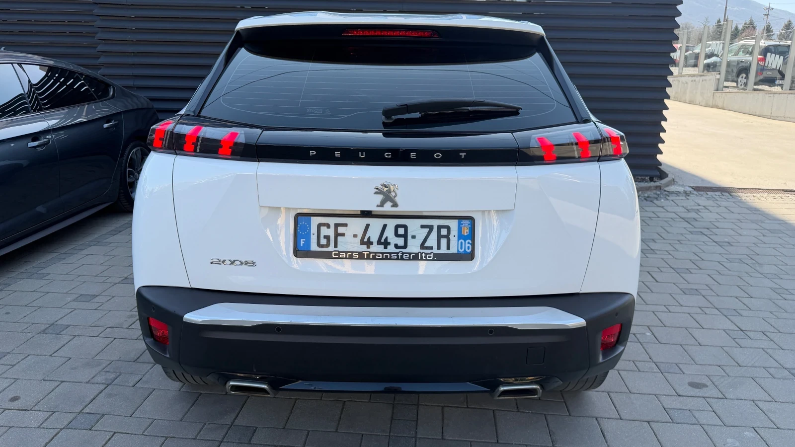 Peugeot 2008 AUTOMAT 2022, снимка 4 - Автомобили и джипове - 53854844