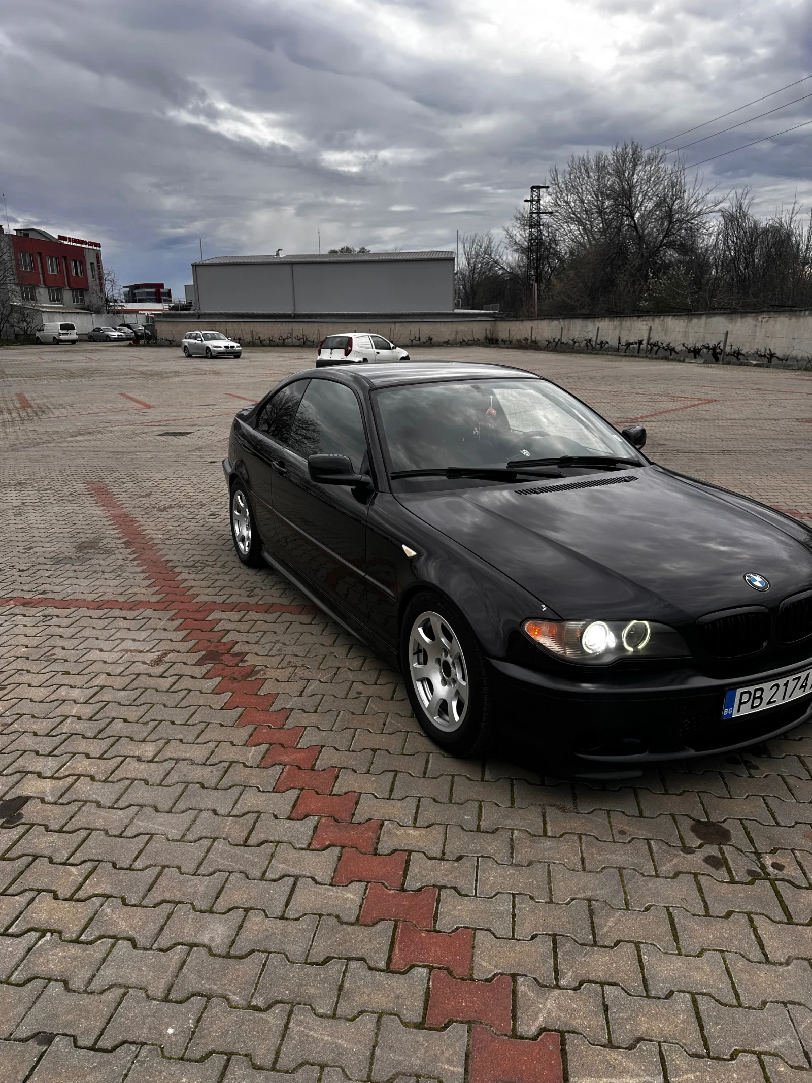 BMW 330, снимка 2 - Автомобили и джипове - 54161710