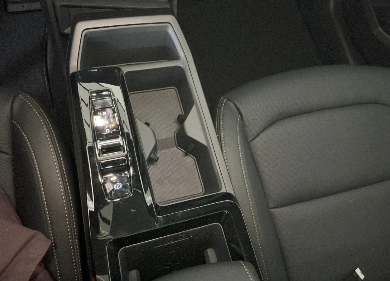 KGM Musso EV 4WD 4000 km! | Mobile.bg � ����������� 9