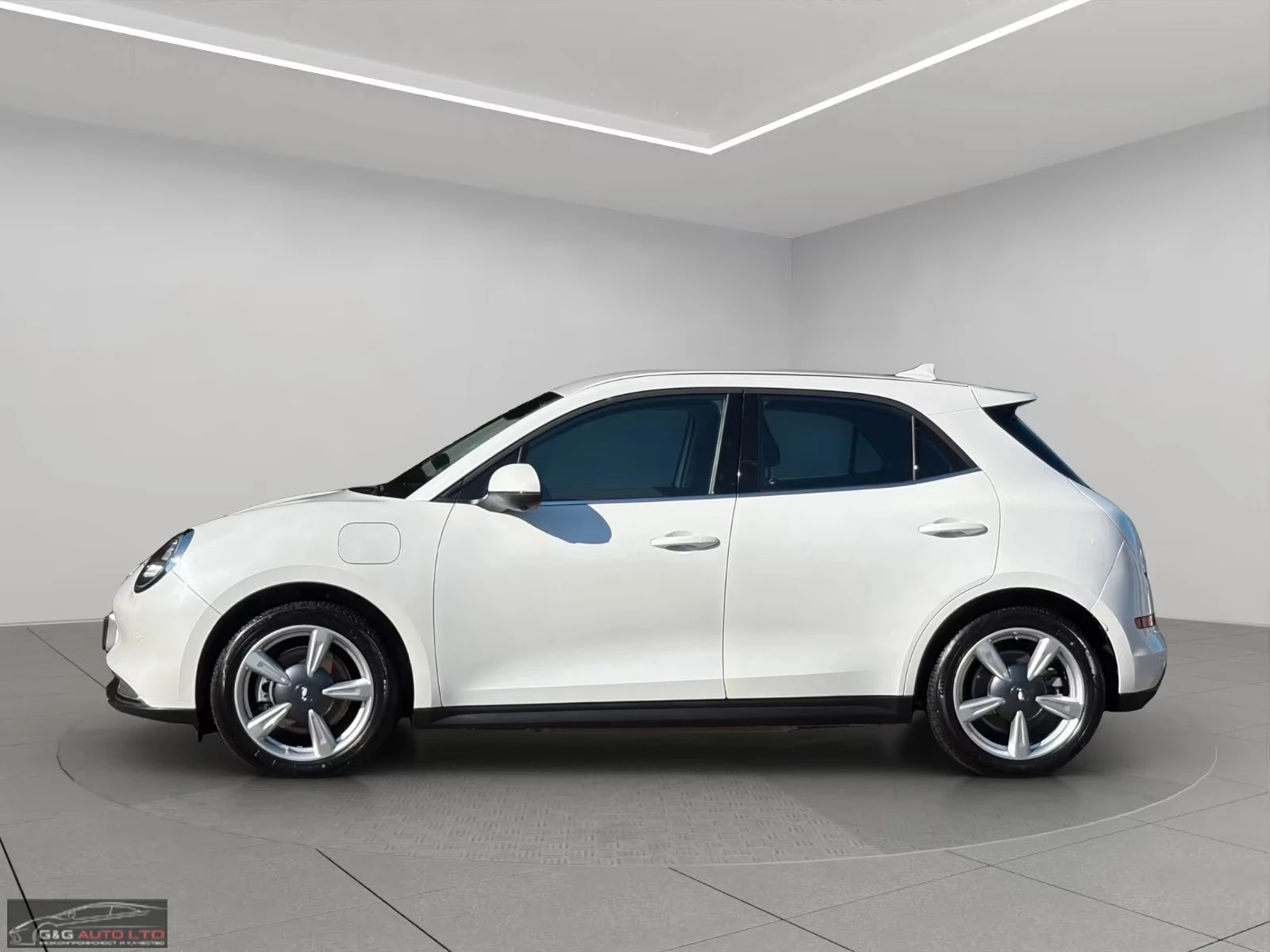 GWM ORA 03 300/PURE/171HP/KLESS/360/ACC/NAVI/LED/267q, снимка 3 - Автомобили и джипове - 54441700