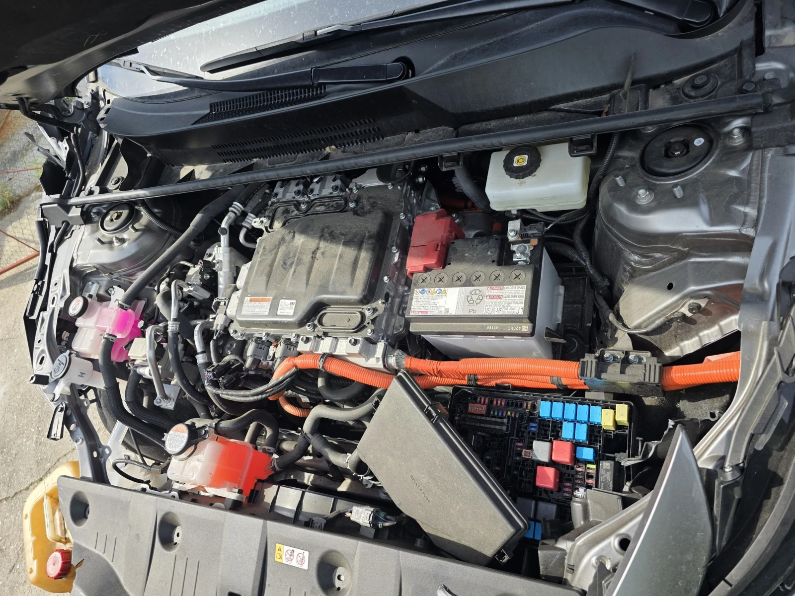 Toyota bZ4X 27000km., AWD 4x4, 80kwh, снимка 13 - Автомобили и джипове - 54747566
