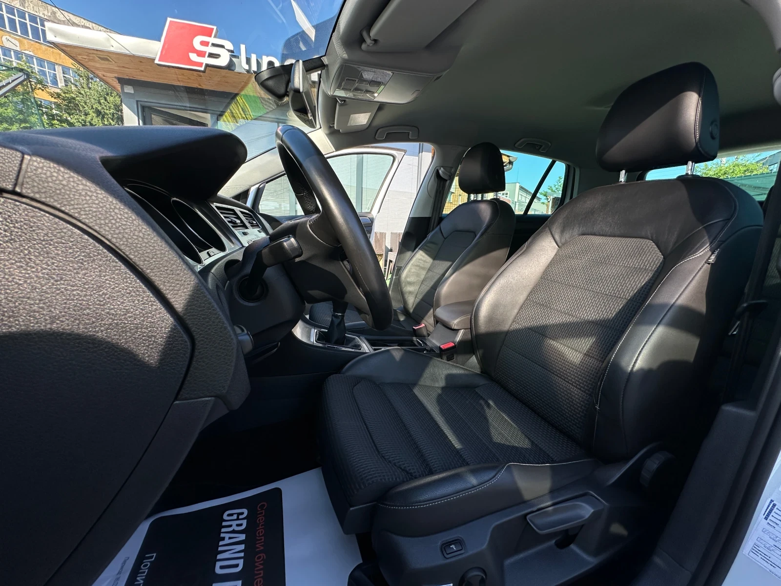 VW Golf Highline* 2.0tdi^150k.c* Xenon* , снимка 7 - Автомобили и джипове - 54836739