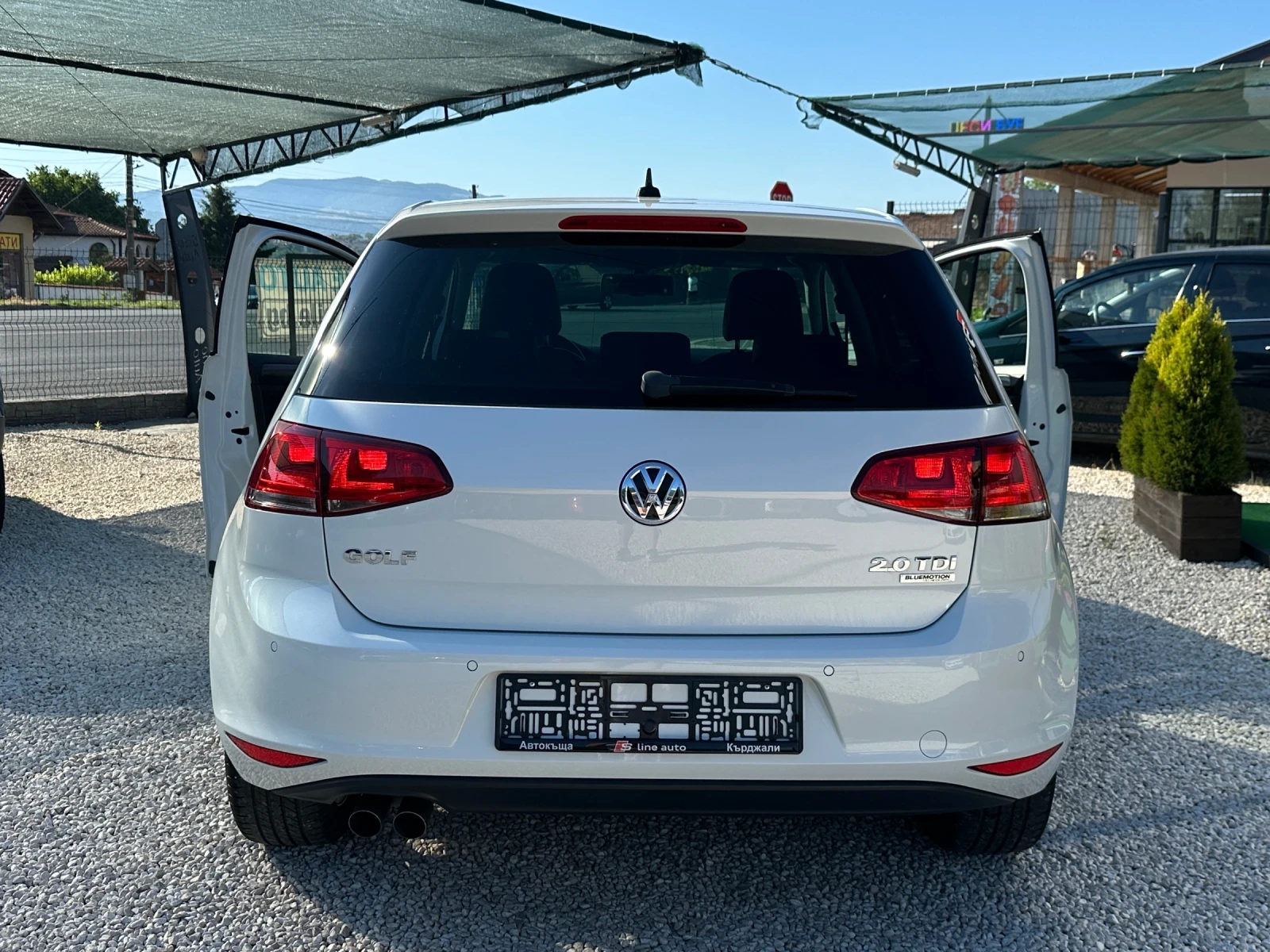 VW Golf Highline* 2.0tdi^150k.c* Xenon* , снимка 4 - Автомобили и джипове - 54836739