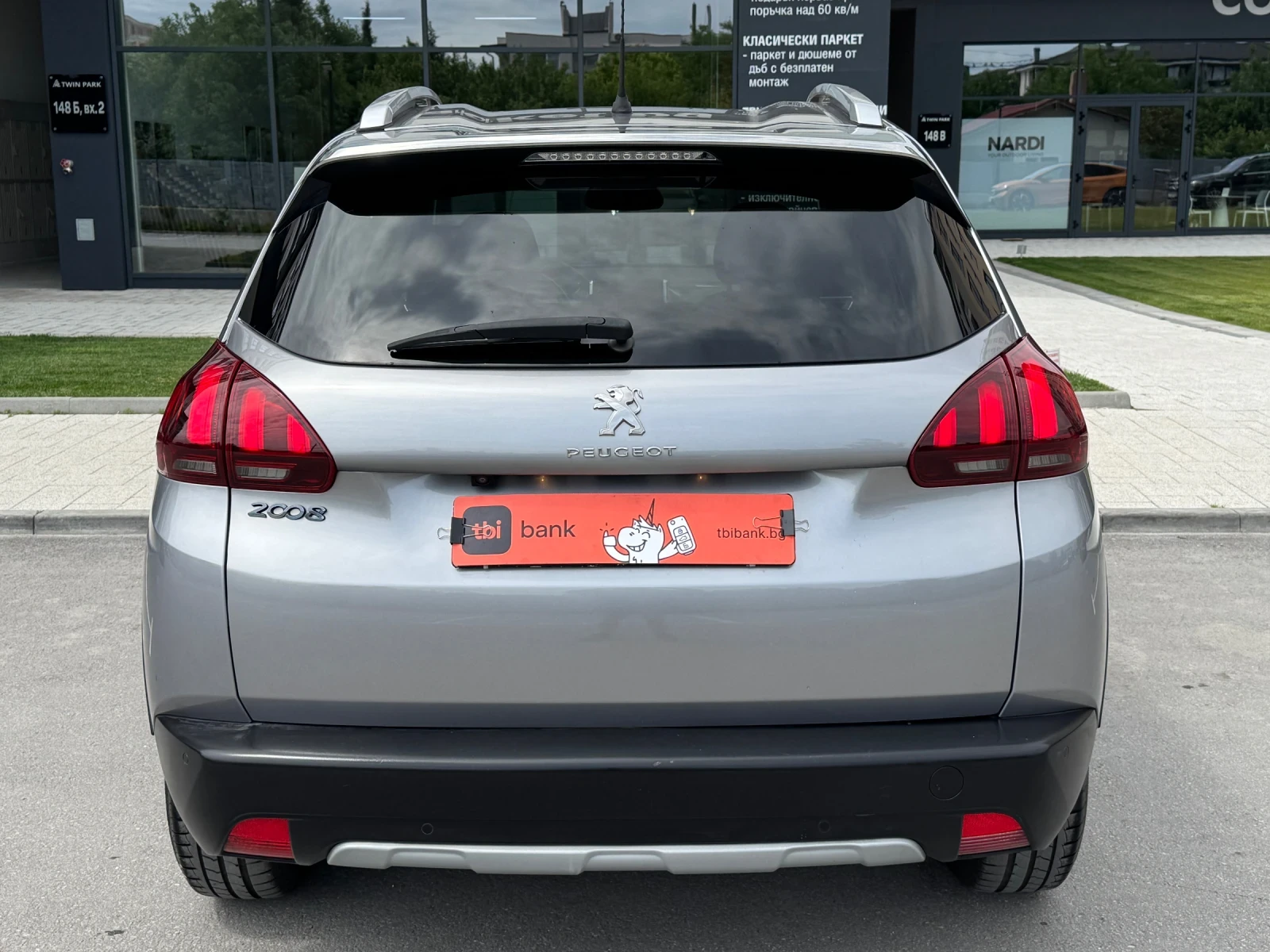 Peugeot 2008 1.5 Blue-HDi Allure* FACE LIFT* КОЖА* EURO 6, снимка 7 - Автомобили и джипове - 54879429