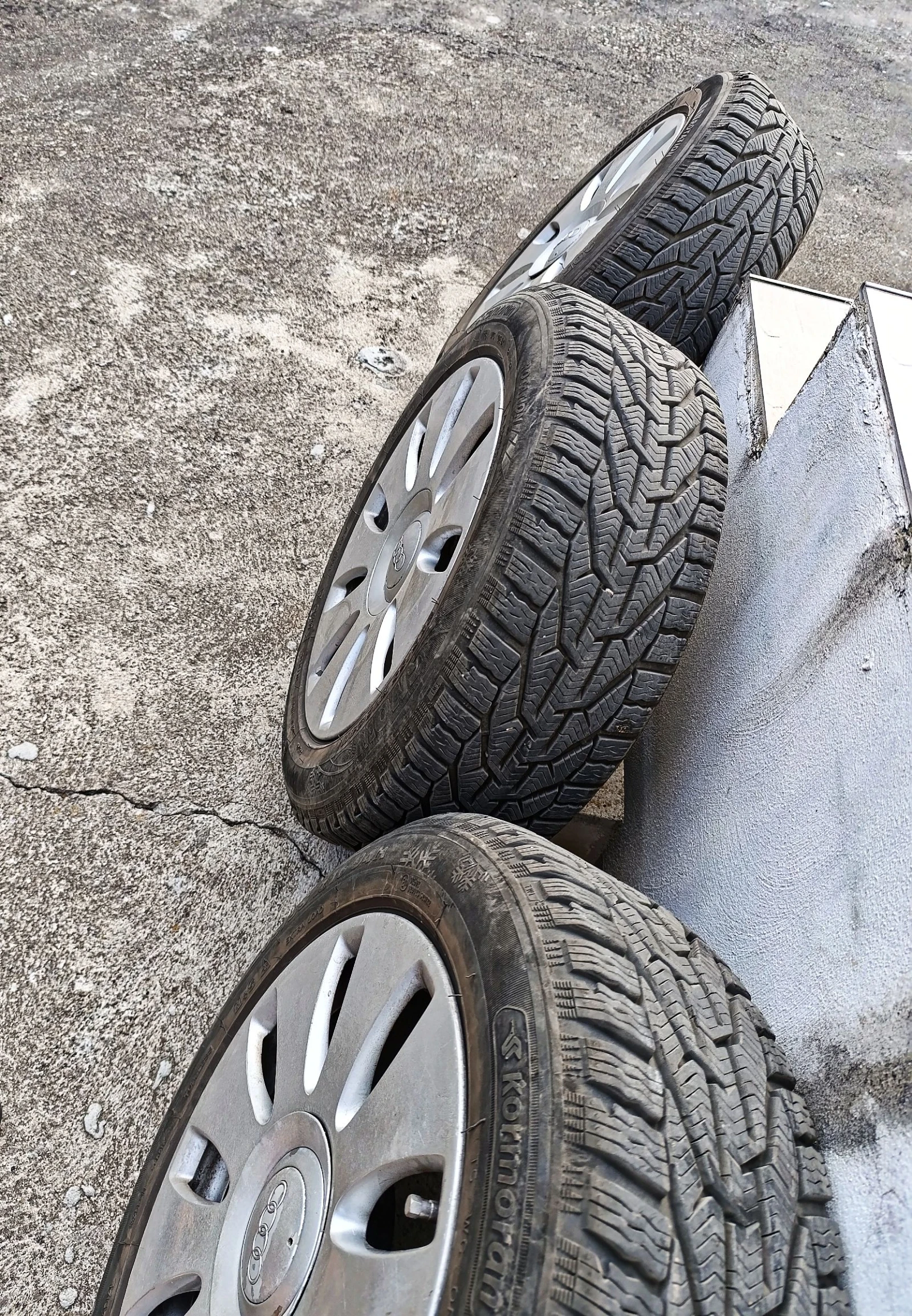 Audi A4 1.9 tdi, снимка 10 - Автомобили и джипове - 55016114