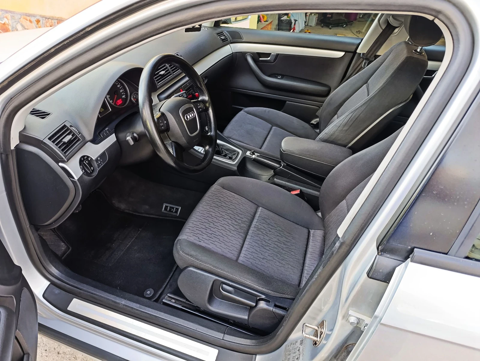 Audi A4 1.9 tdi, снимка 13 - Автомобили и джипове - 55016114