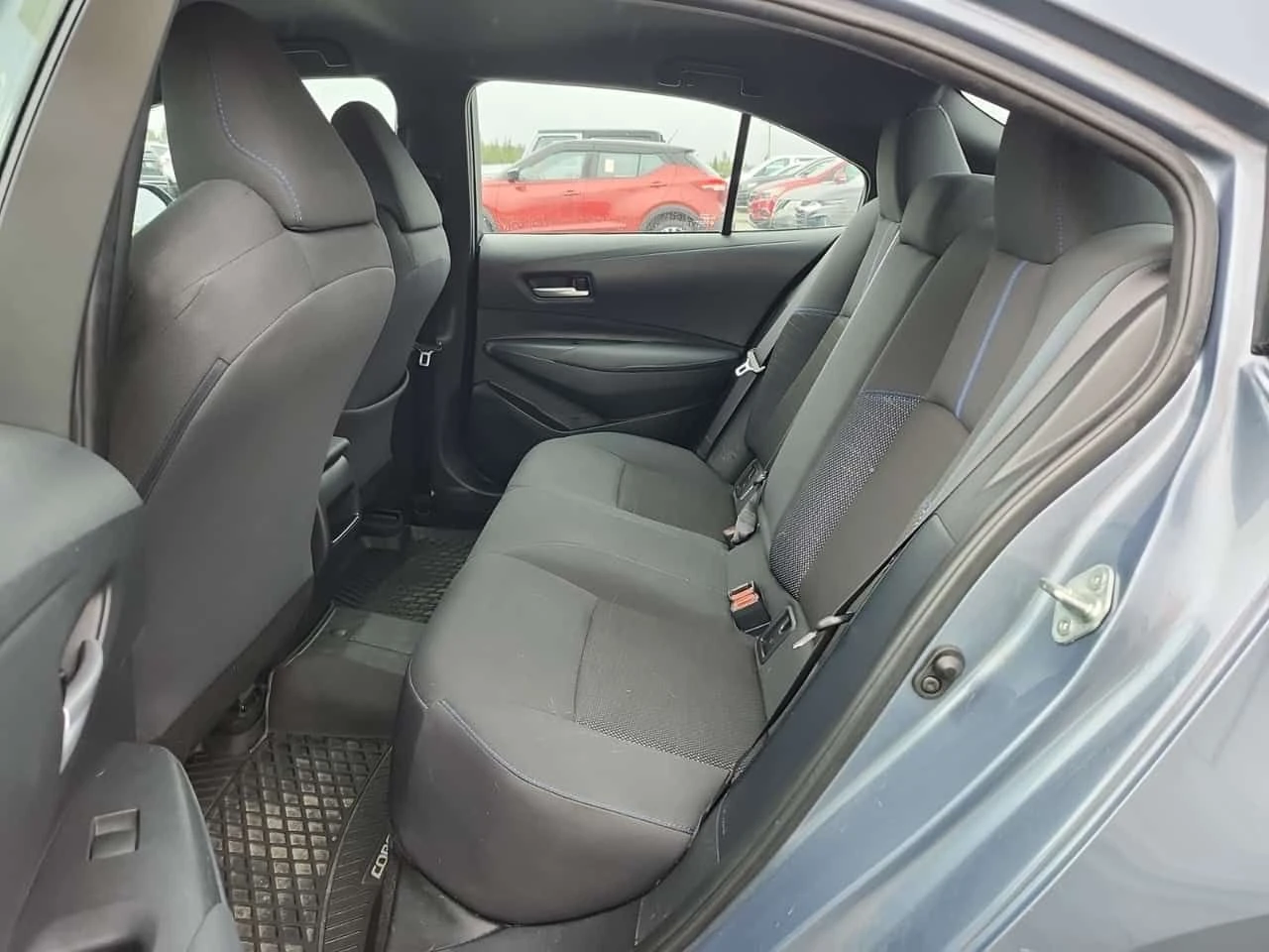 Toyota Corolla Cvt Se/CARFAX/ФИНАНСИРАНЕ, снимка 11 - Автомобили и джипове - 55544752