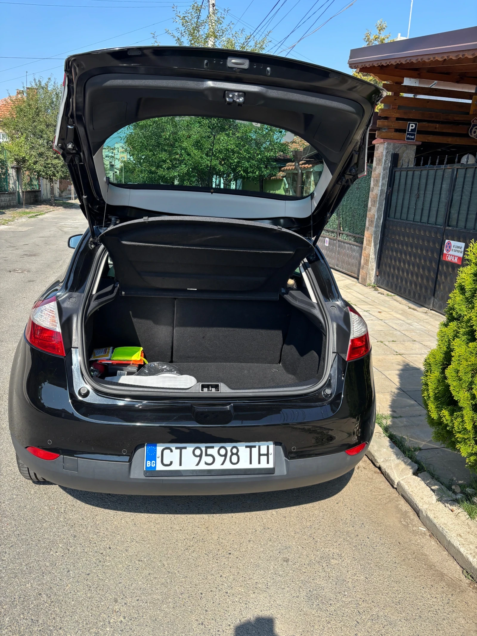 Renault Megane, снимка 6 - Автомобили и джипове - 55569663