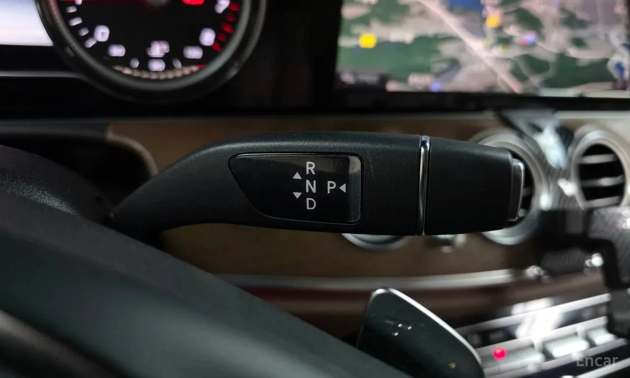 Mercedes-Benz E 300 Model 2018, снимка 6 - Автомобили и джипове - 55643300