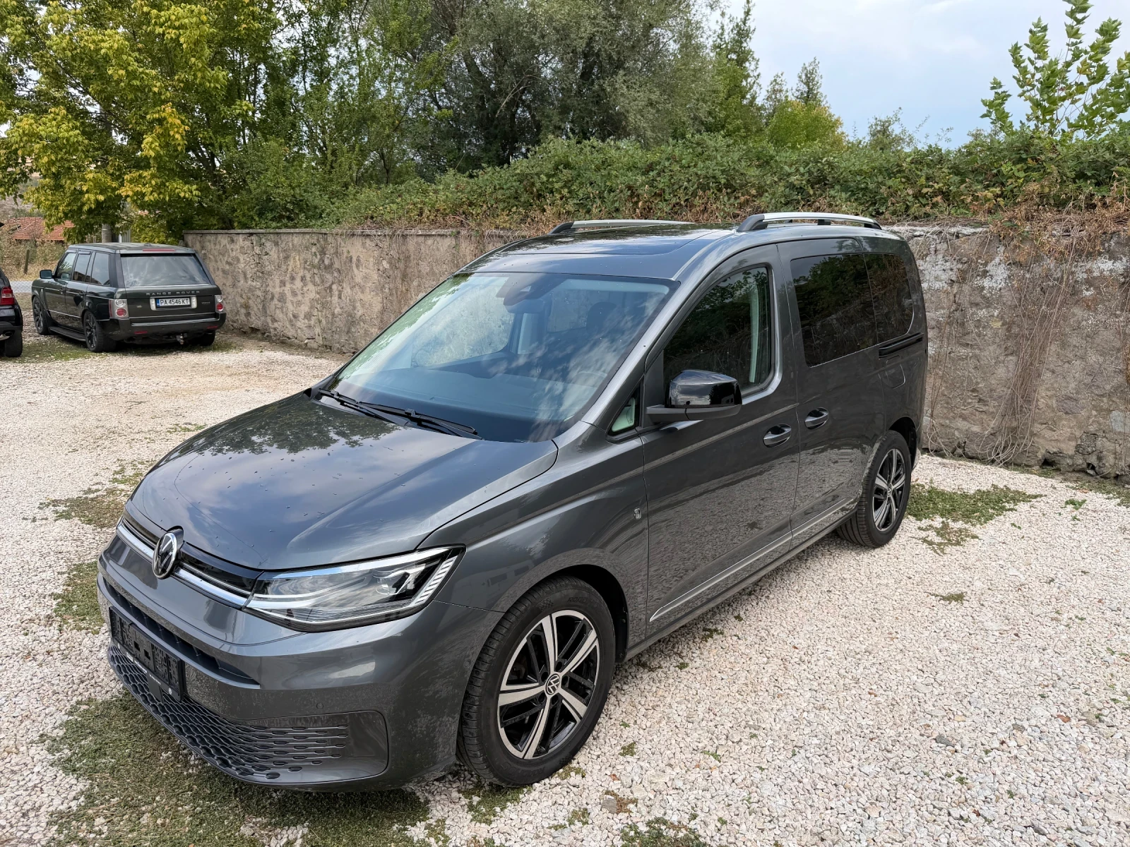 VW Caddy, снимка 2 - Автомобили и джипове - 56221744