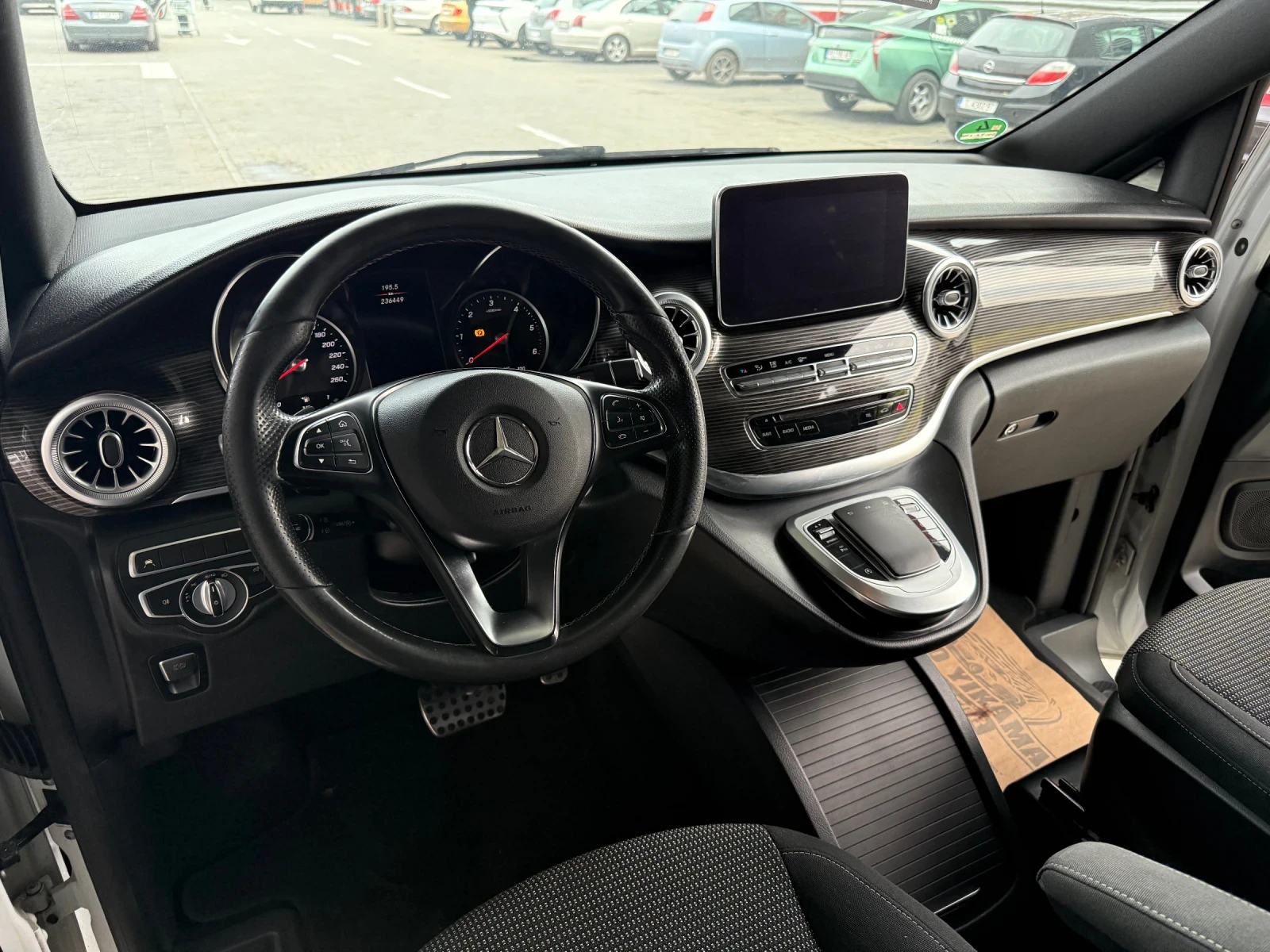 Mercedes-Benz V 300 AMG-Line ExtraLong FACE Dist cam Burmester Germany | Mobile.bg � ����������� 10