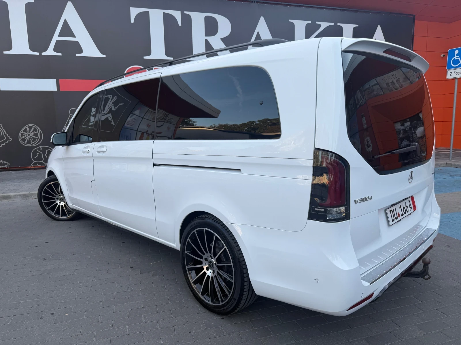 Mercedes-Benz V 300 AMG-Line ExtraLong FACE Dist cam Burmester Germany | Mobile.bg � ����������� 4