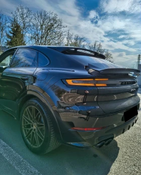 Porsche Cayenne E-Hybrid Coupe, снимка 2
