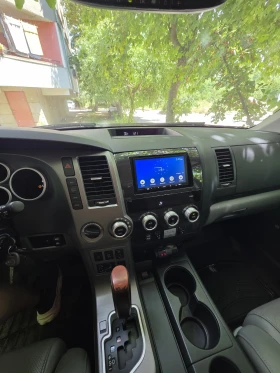 Toyota Sequoia, снимка 15