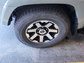 Toyota 4runner * TRD OFF ROAD PREMIUM * CARFAX * БЕЗ ПЪРВОНАЧАЛНА, снимка 6