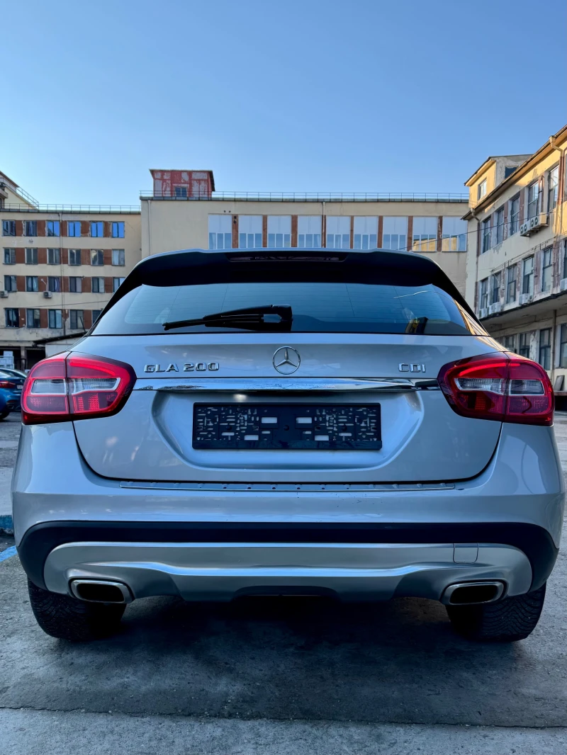 Mercedes-Benz GLA 200 CDI, снимка 5 - Автомобили и джипове - 48436837