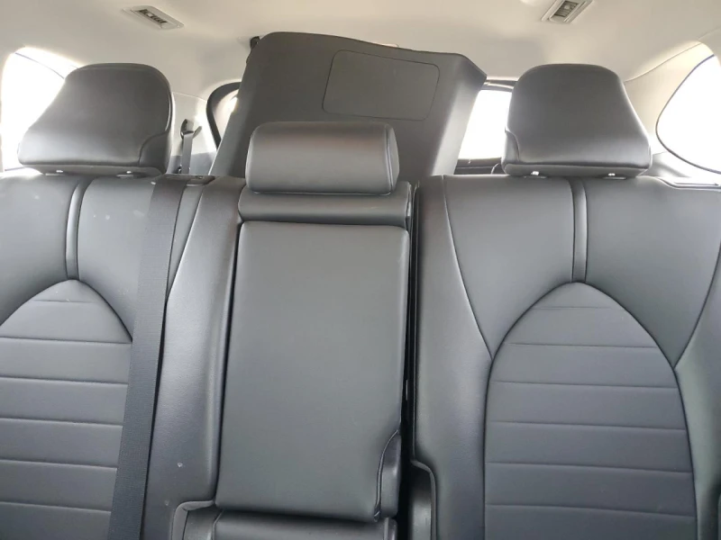 Toyota Highlander XLE* , снимка 10 - Автомобили и джипове - 52396237