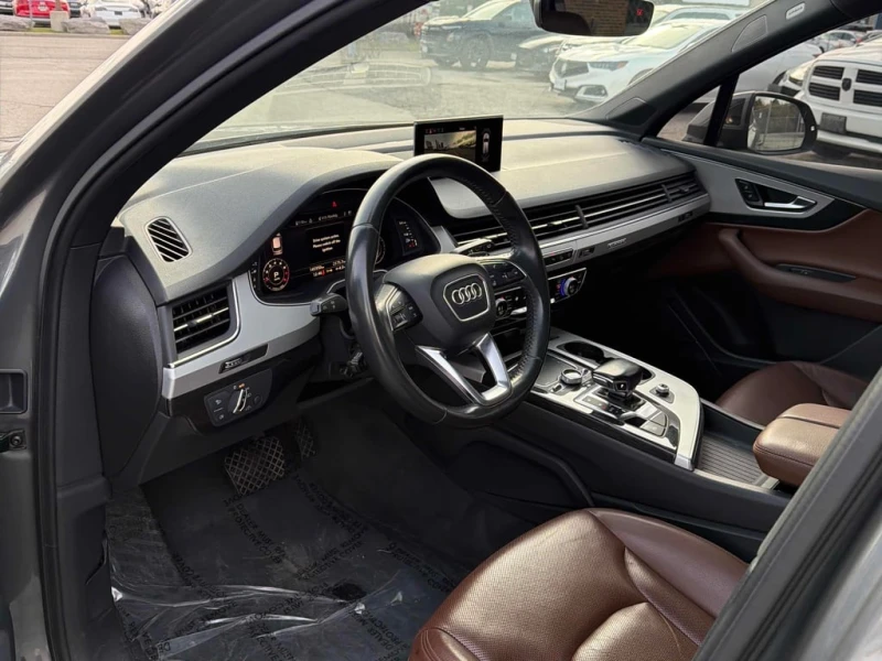 Audi Q7 * Progressiv * CARFAX * БЕЗ ПЪРВОНАЧАЛНА ВНОСКА, снимка 5 - Автомобили и джипове - 52745052