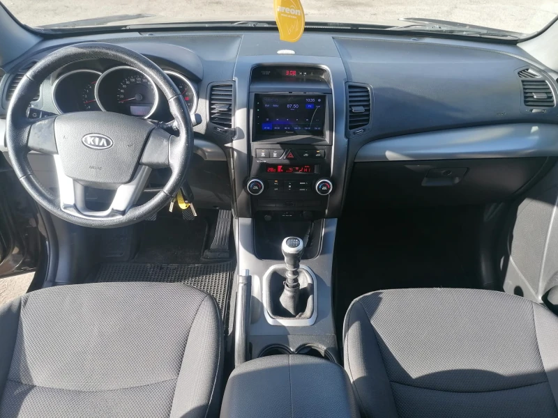 Kia Sorento 2.2 CRDI 4WD , снимка 9 - Автомобили и джипове - 52813789