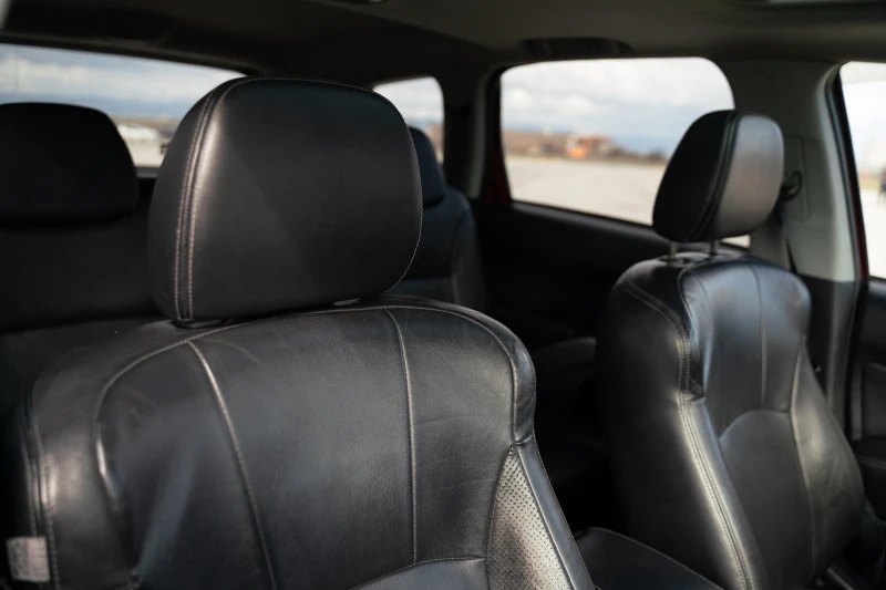 Mitsubishi Outlander, снимка 11 - Автомобили и джипове - 53457631