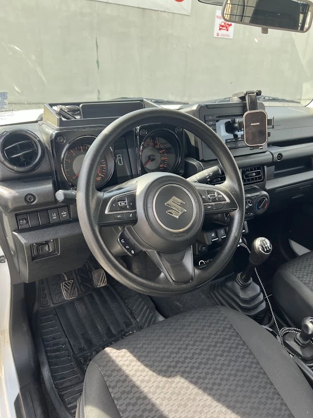 Suzuki Jimny, снимка 7 - Автомобили и джипове - 56573205
