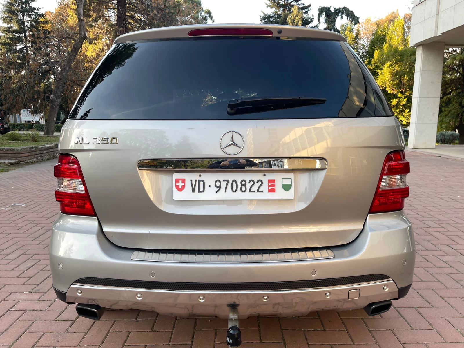 Mercedes-Benz ML 350  - изображение 3