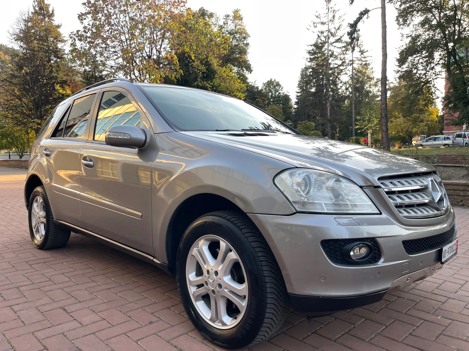 Mercedes-Benz ML 350  - изображение 4