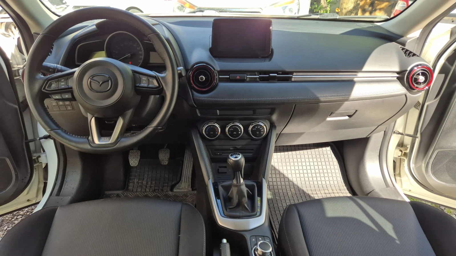 Mazda CX-3  - изображение 9