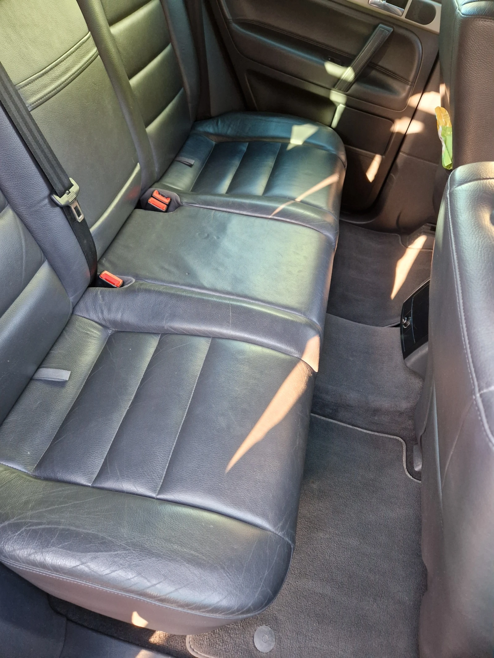 VW Touareg  - изображение 9