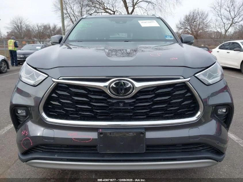 Toyota Highlander 3.5L V-6 DI, DOHC, VVT, 295HP All Wheel Drive | Mobile.bg � ����������� 4