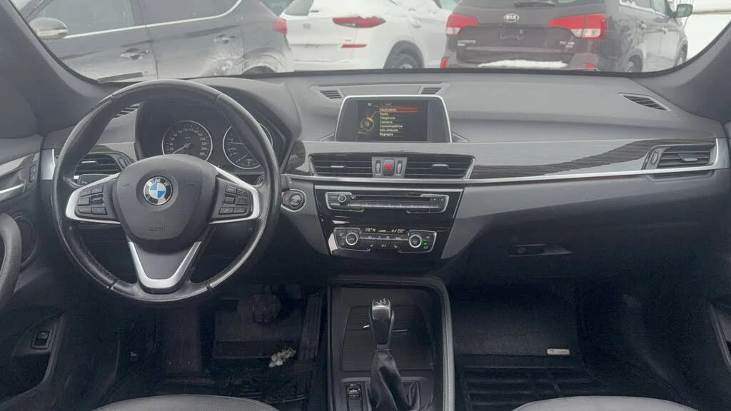 BMW X1 xDrive28i AWD АвтоКредит  (ЦЕНА ДО БГ), снимка 6 - Автомобили и джипове - 53773932