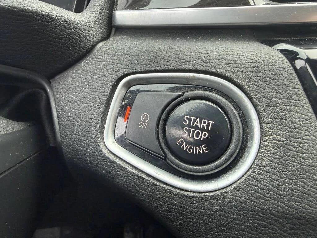 BMW X1 xDrive28i AWD АвтоКредит  (ЦЕНА ДО БГ), снимка 13 - Автомобили и джипове - 53773932