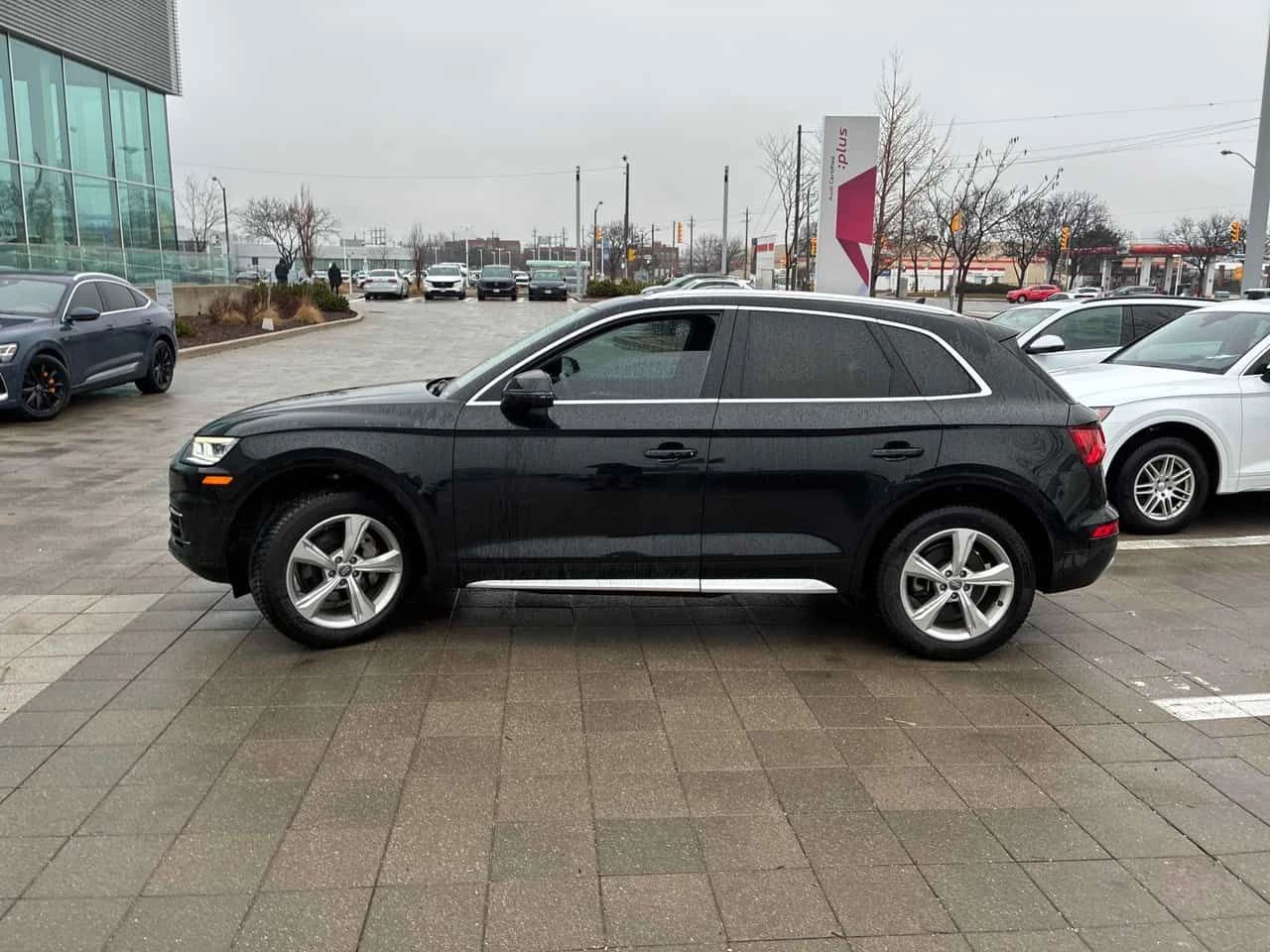 Audi Q5 * Progressiv * LED* BANG&OLUFSEN* PANORAMA* , снимка 2 - Автомобили и джипове - 54002308