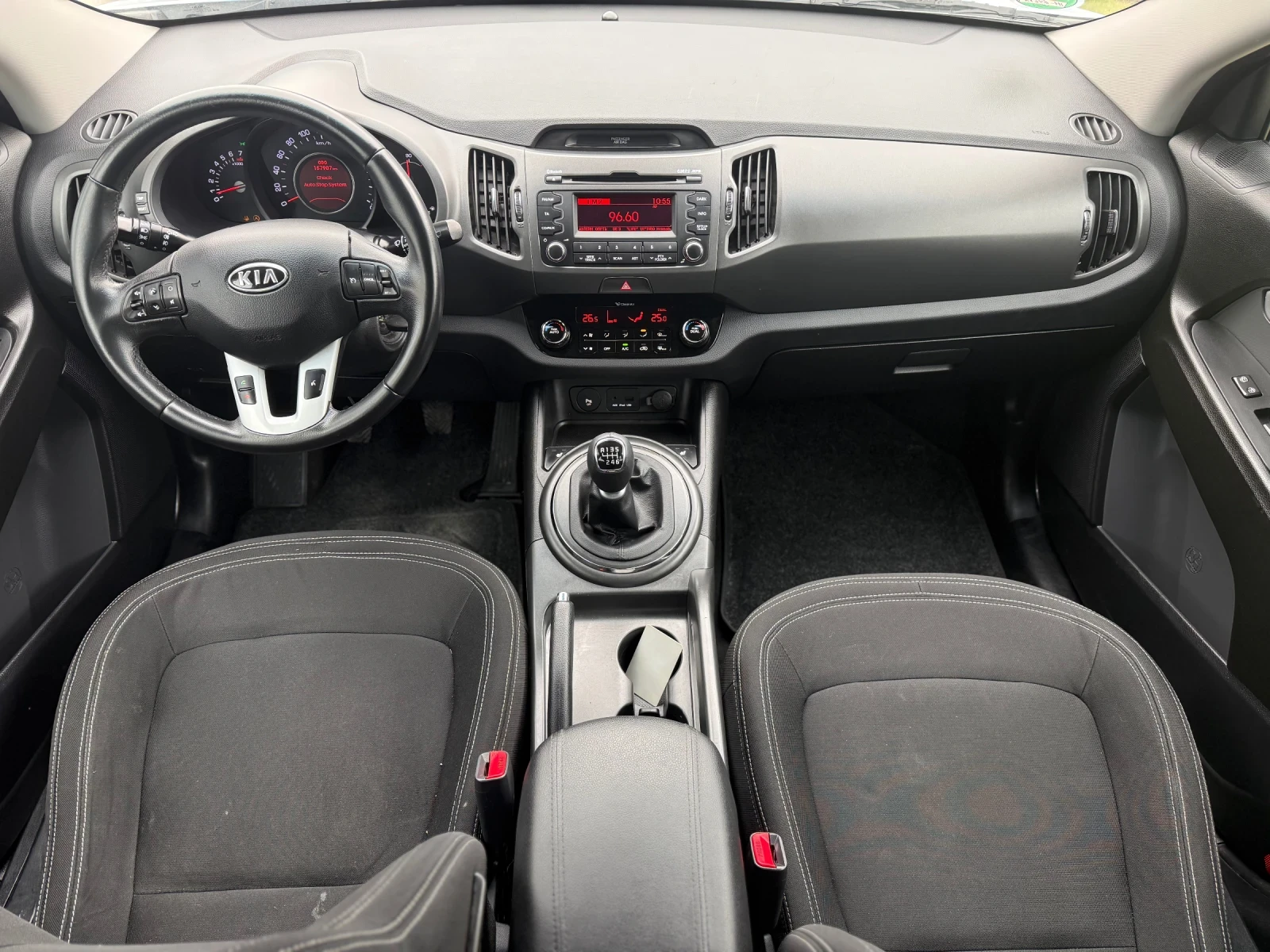 Kia Sportage 1.6GDI, снимка 12 - Автомобили и джипове - 54022684
