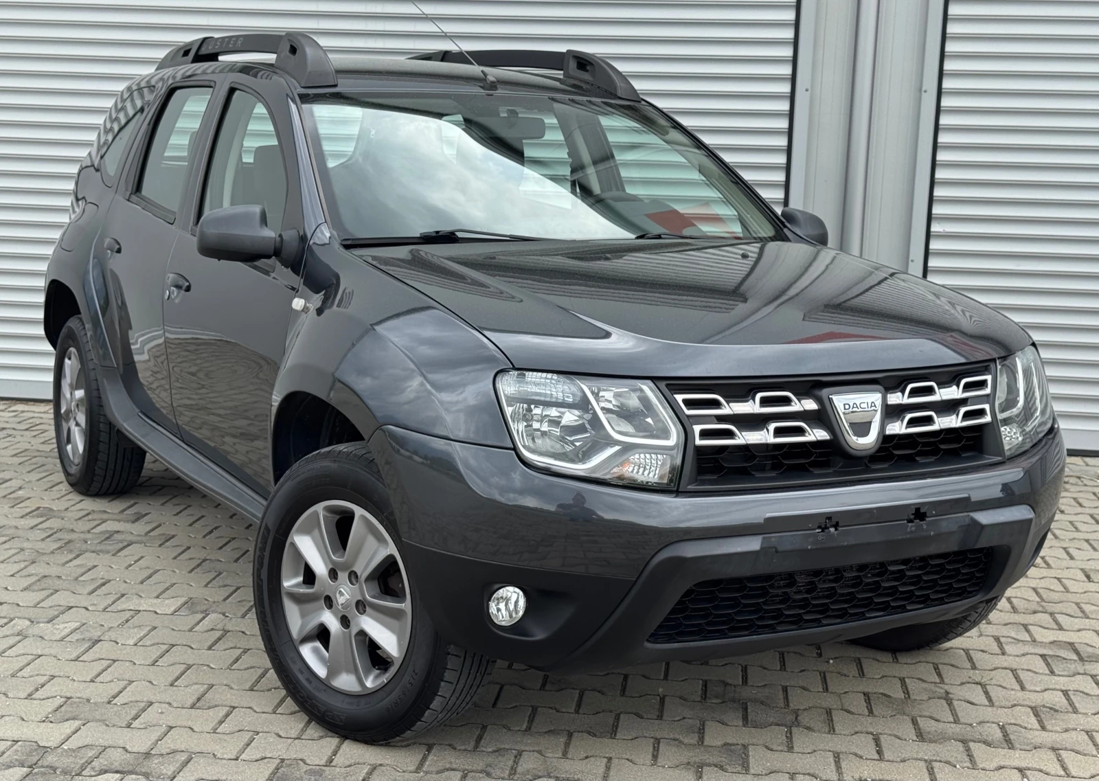 Dacia Duster 1, 6i bi-fuel GPL, 115ps, 4x2, нави, мулти, eco, е, снимка 4 - Автомобили и джипове - 54384714