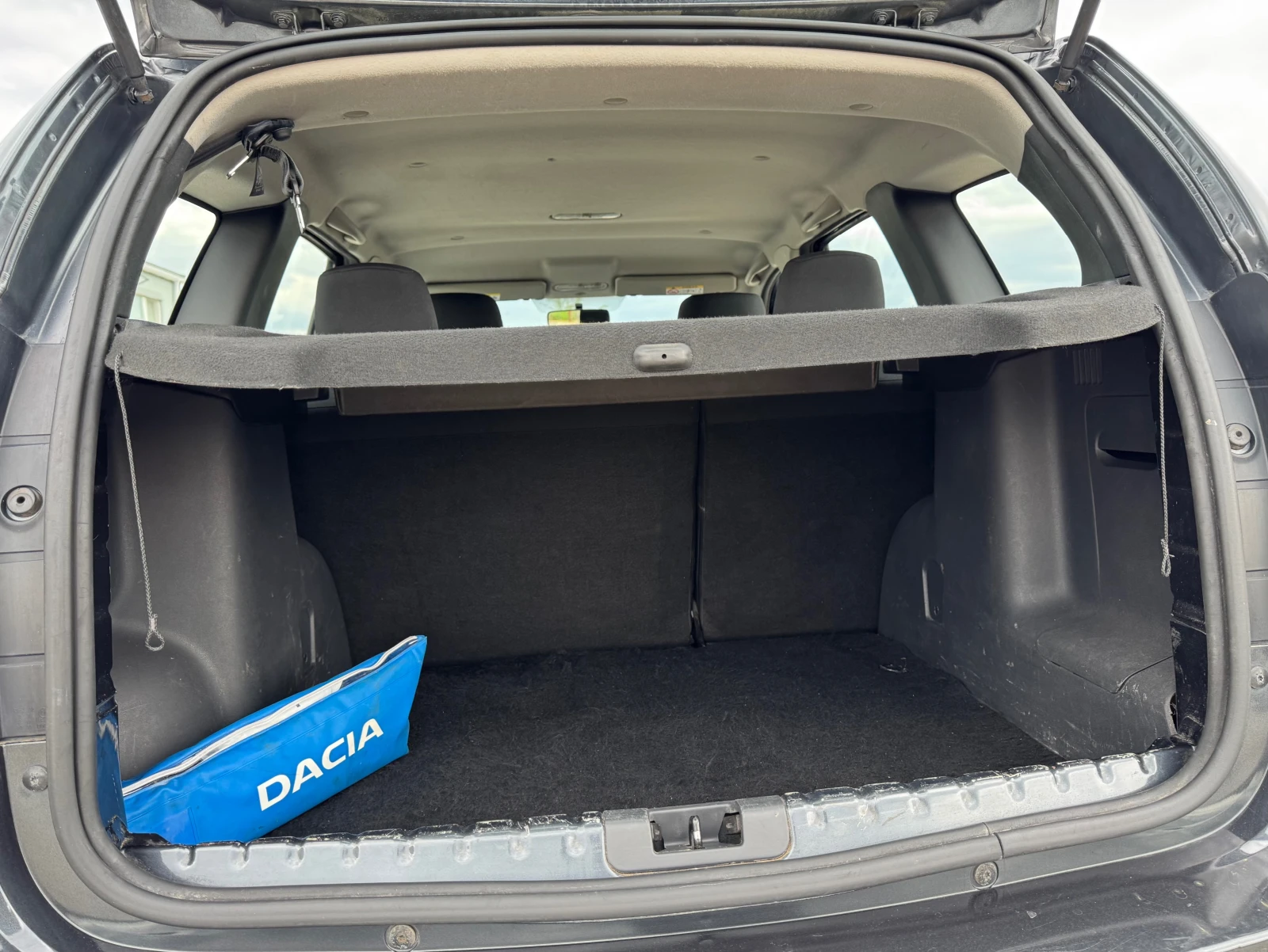 Dacia Duster 1, 6i bi-fuel GPL, 115ps, 4x2, нави, мулти, eco, е, снимка 13 - Автомобили и джипове - 54384714