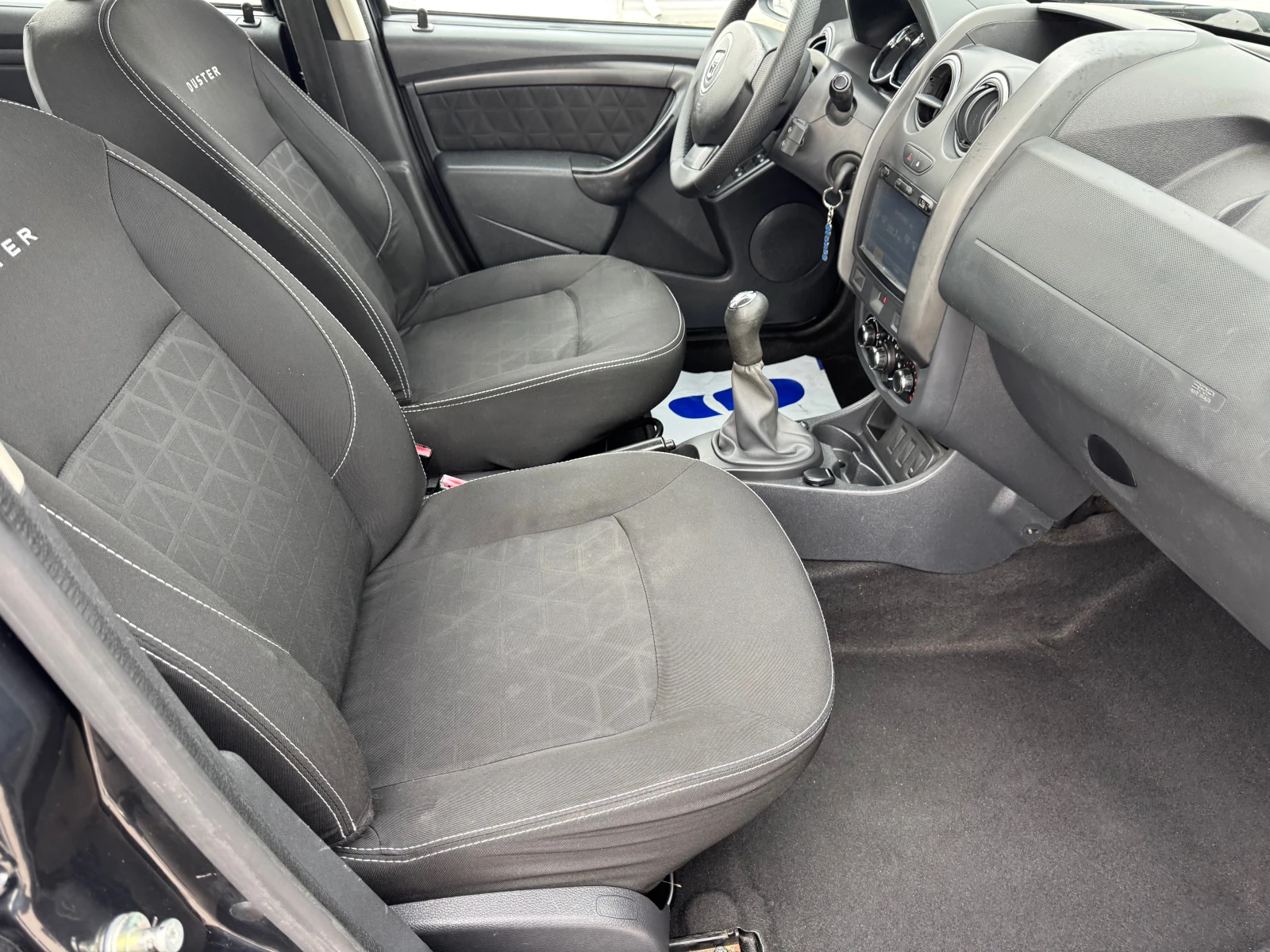 Dacia Duster 1, 6i bi-fuel GPL, 115ps, 4x2, нави, мулти, eco, е, снимка 10 - Автомобили и джипове - 54384714