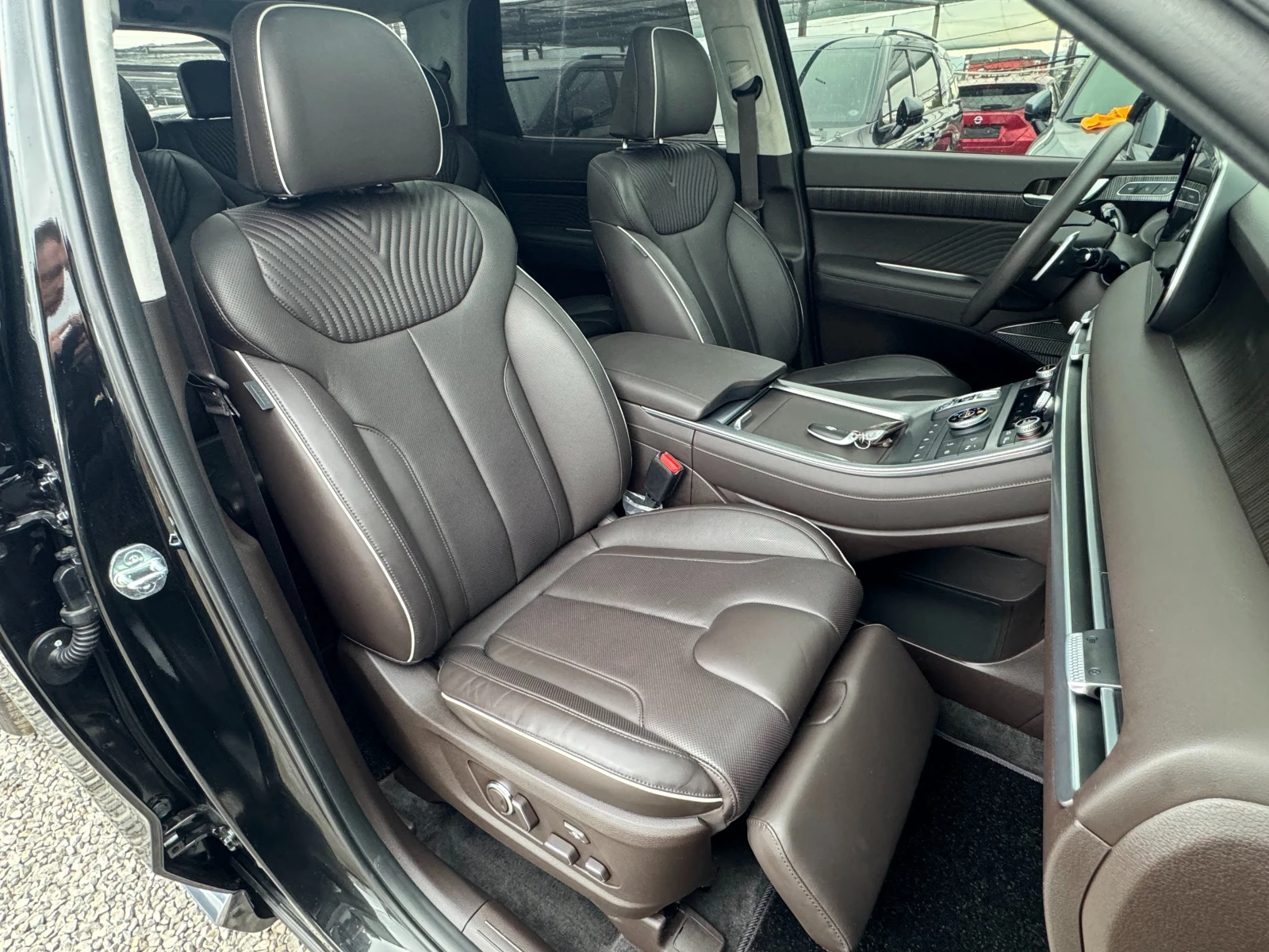 Hyundai Palisade 3.8 V6 ! 4WD ! Calligraphy !, снимка 10 - Автомобили и джипове - 54668061